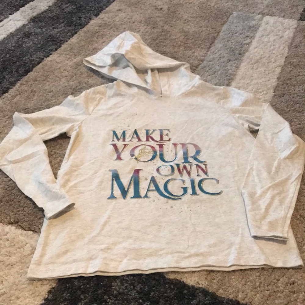 NWT!! Carter’s LS shirt with hood, Size 14